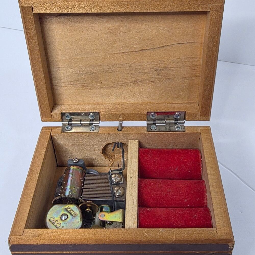 Vintage Japanese Lara Theme Wooden Music Jewelry Box Red Velvet Interior